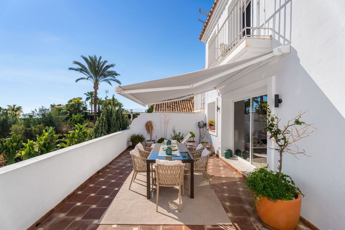 3 chambre Maison de Ville à vendre à Golden Mile avec piscine - 1 250 000 € (Ref: 9540301)