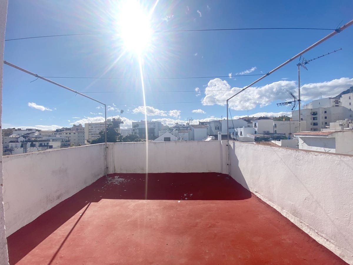 4 soveværelse Byhus til salg i Marbella - € 1.250.000 (Ref: 9540303)