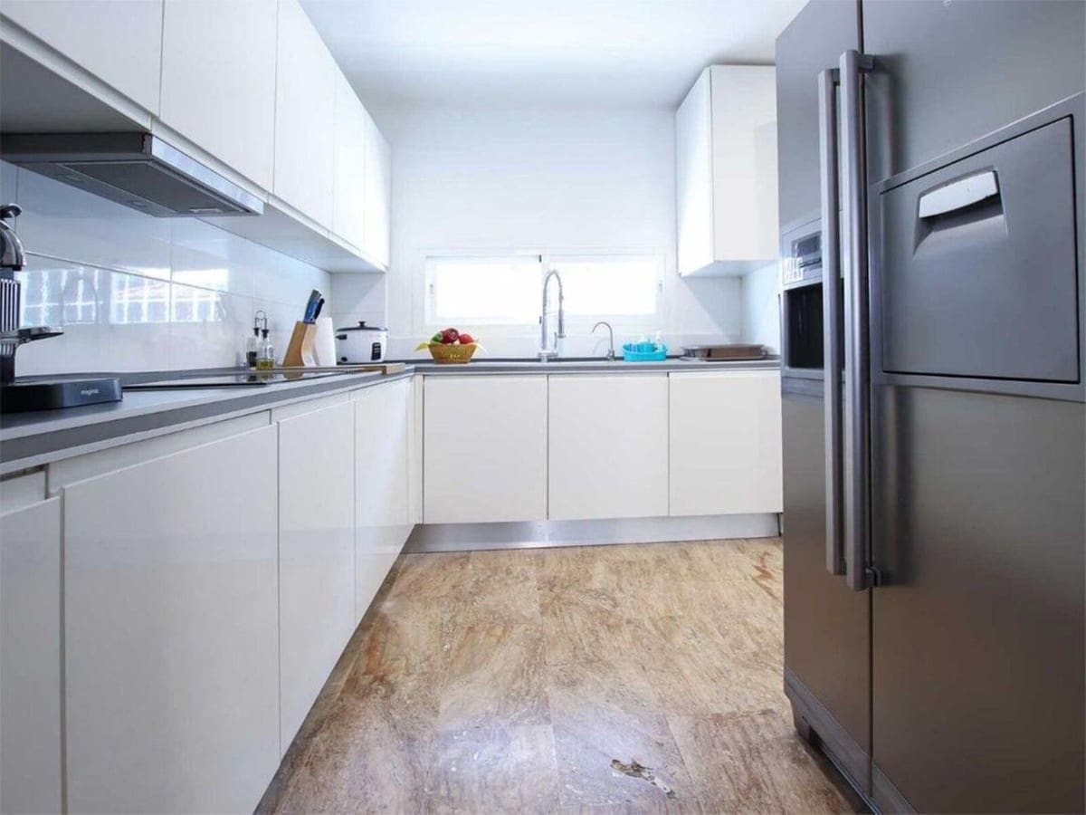 4 sypialnia Willa na sprzedaż w El Rosario z basenem - 1 260 000 € (Ref: 9540308)