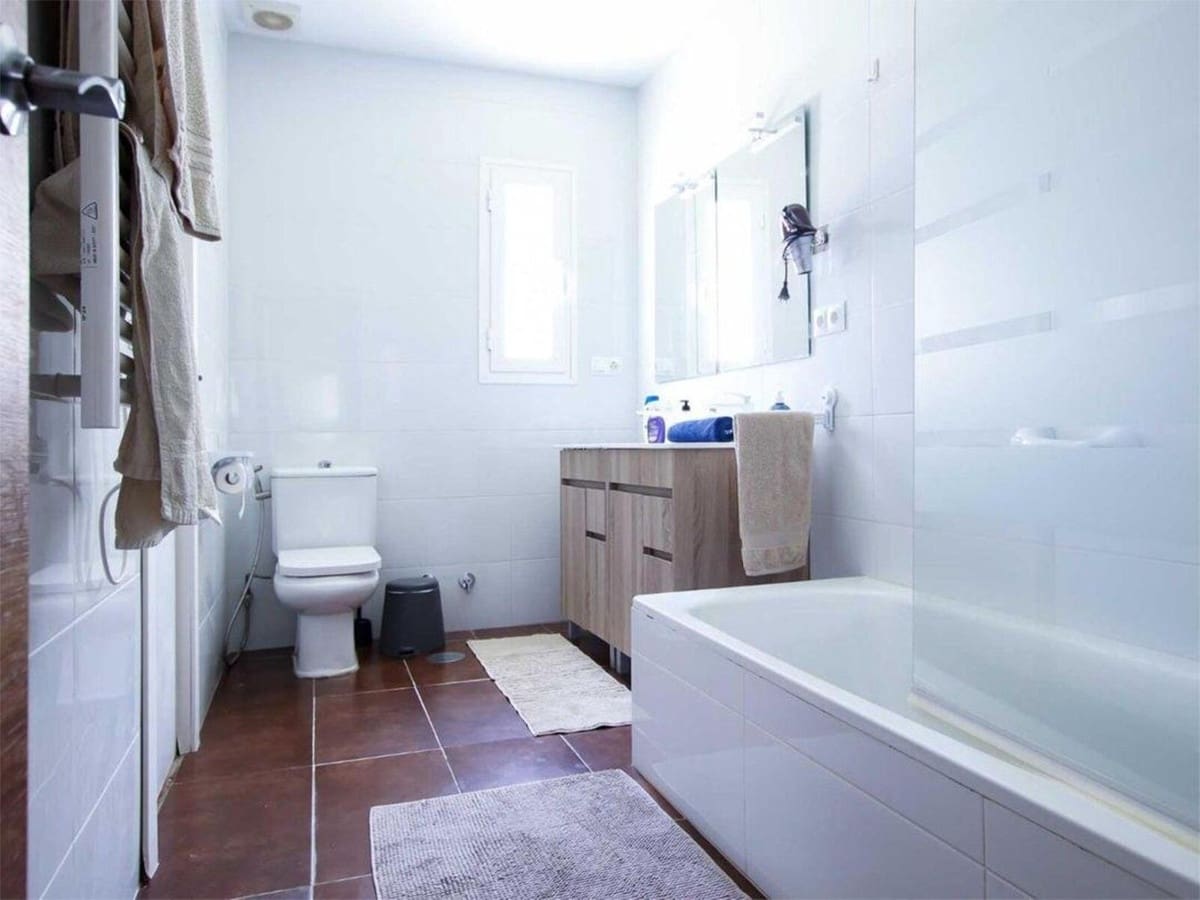 4 sypialnia Willa na sprzedaż w El Rosario z basenem - 1 260 000 € (Ref: 9540308)