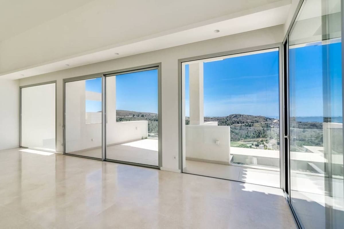 4 soveværelse Penthouse til salg i Benahavis med swimmingpool - € 1.265.000 (Ref: 9540309)