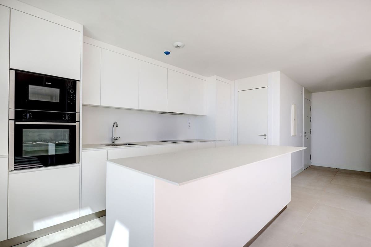 3 quarto Penthouse para venda em Fuengirola com piscina - 1 275 000 € (Ref: 9540310)