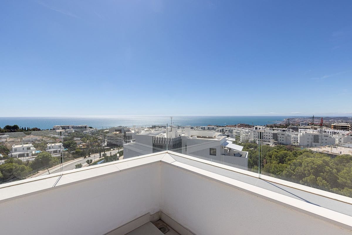 3 quarto Penthouse para venda em Fuengirola com piscina - 1 275 000 € (Ref: 9540310)