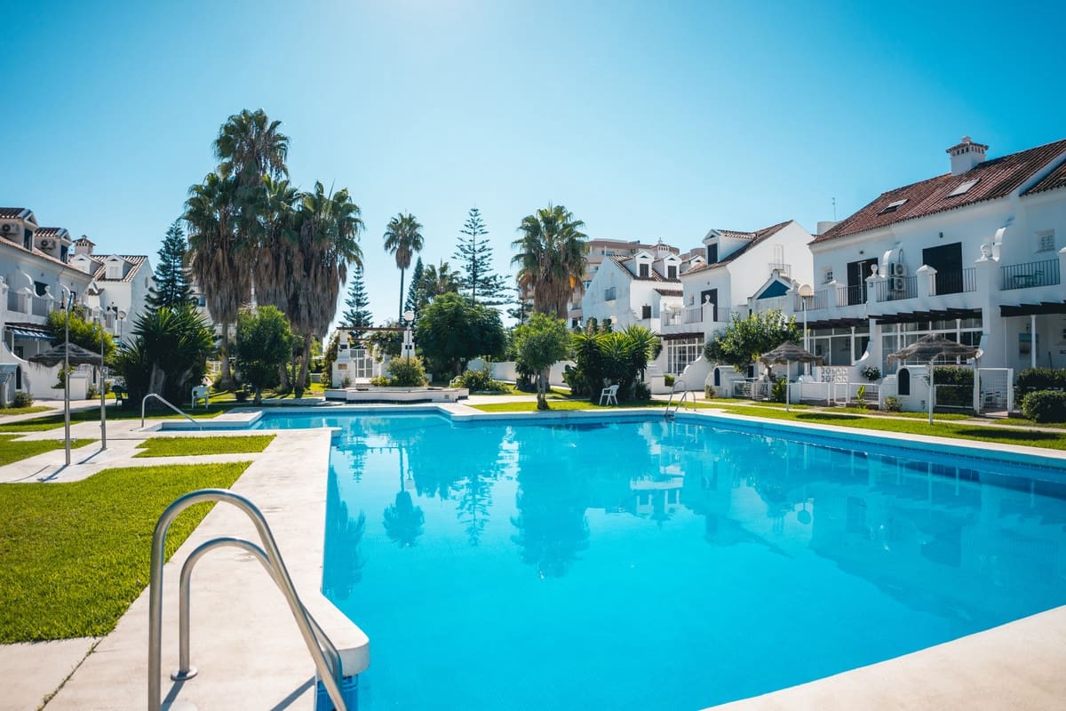 4 quarto Penthouse para venda em Fuengirola com piscina garagem - 1 275 000 € (Ref: 9540311)