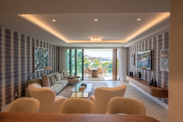 2 sovrum Lägenhet till salu i Centro, Estepona med pool garage - 1 280 000 € (Ref: 9540312)