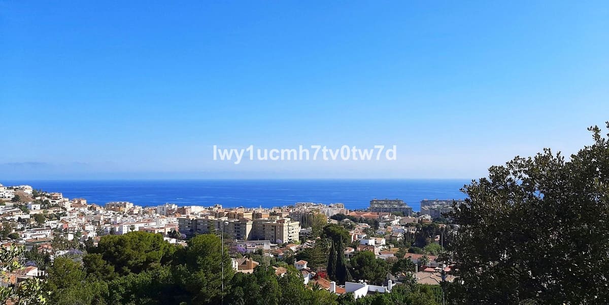 5 camera da letto Villa in vendita in Malaga citta con piscina garage - 1.280.000 € (Rif: 9540313)