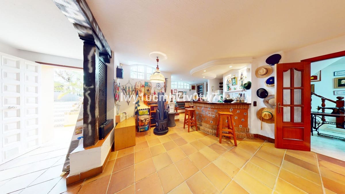 5 camera da letto Villa in vendita in Malaga citta con piscina garage - 1.280.000 € (Rif: 9540313)