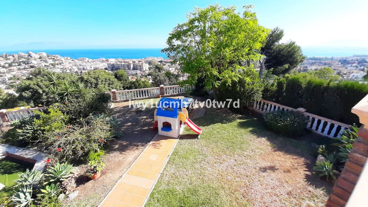 5 camera da letto Villa in vendita in Malaga citta con piscina garage - 1.280.000 € (Rif: 9540313)