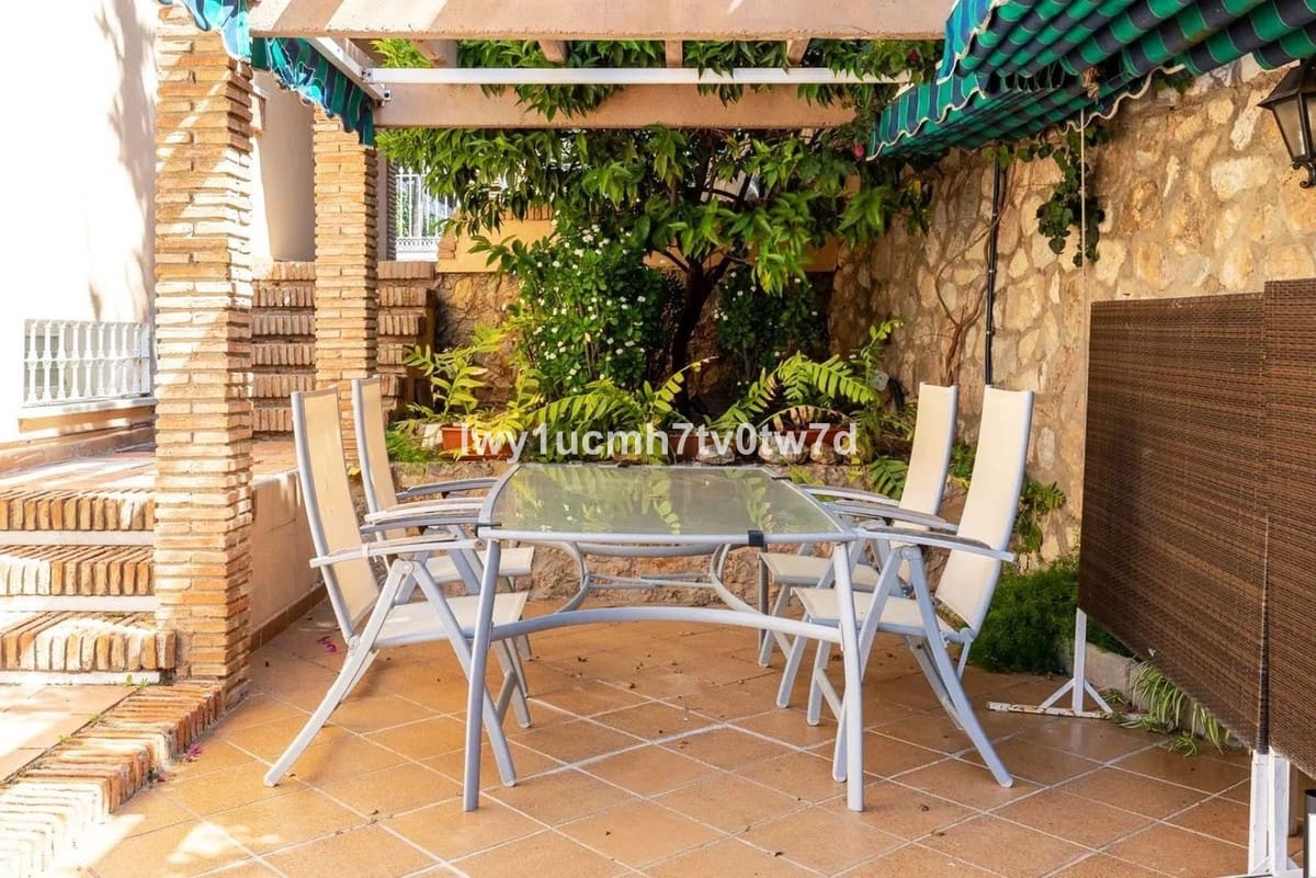 5 camera da letto Villa in vendita in Malaga citta con piscina garage - 1.280.000 € (Rif: 9540313)