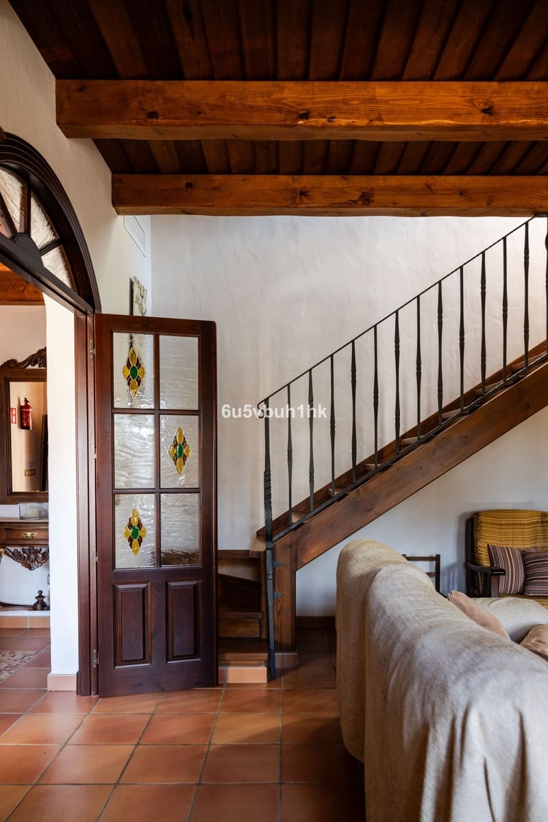 5 bedroom Townhouse for sale in Alhaurin el Grande with pool - € 1,280,000 (Ref: 9540314)
