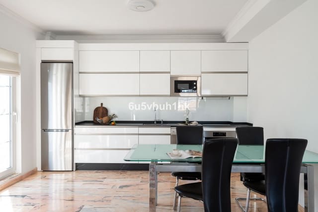 5 soverom Villa til salgs i Centro ciudad, Fuengirola med svømmebasseng - € 1 290 000 (Ref: 9540316)
