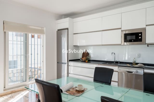 5 soverom Villa til salgs i Centro ciudad, Fuengirola med svømmebasseng - € 1 290 000 (Ref: 9540316)