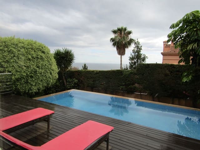 6 soveværelse Villa til salg i El Candado, Málaga by med swimmingpool garage - € 1.290.000 (Ref: 9540317)