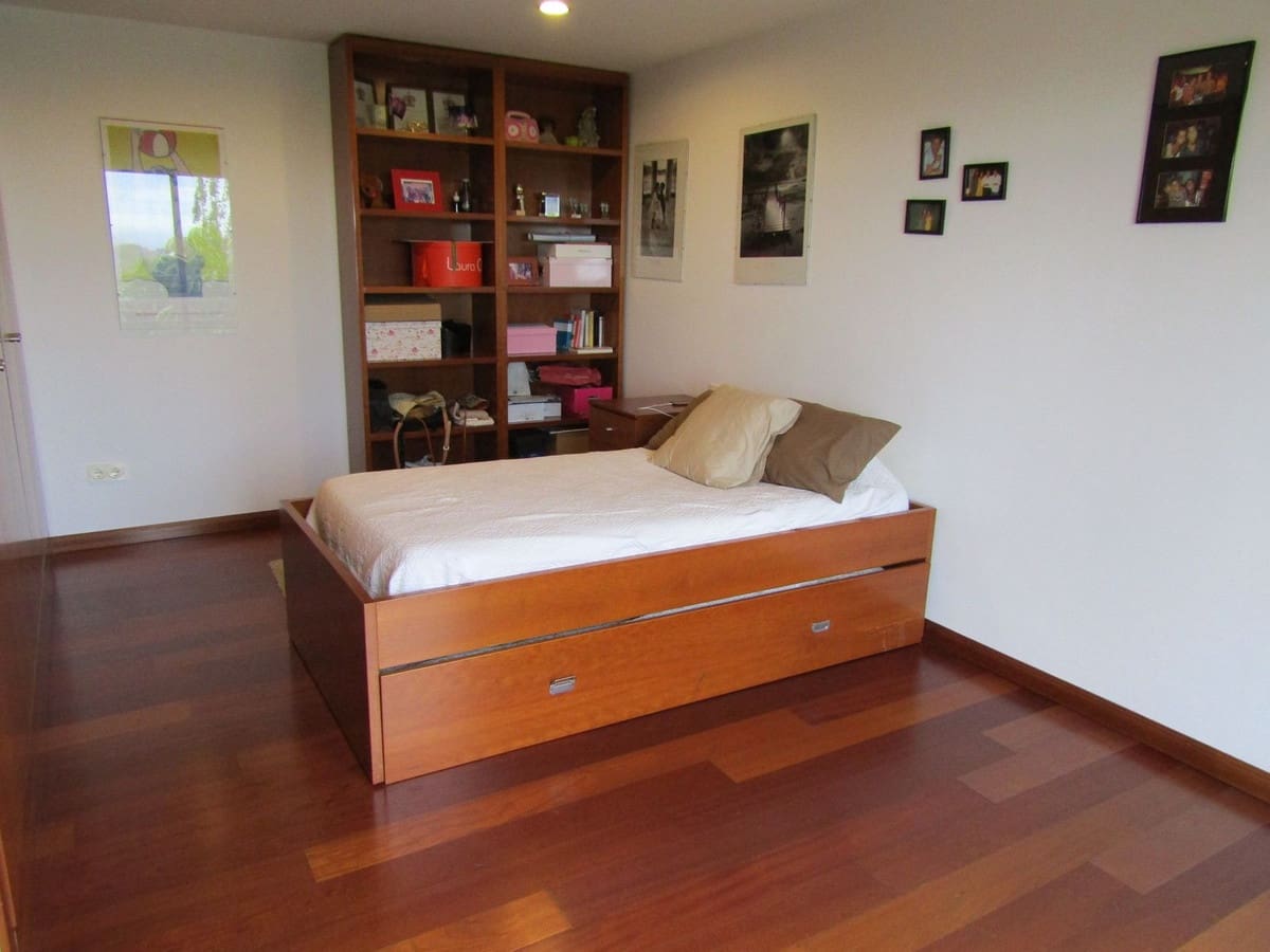 Chalet de 6 habitaciones en Málaga ciudad en venta con piscina garaje - 1.290.000 € (Ref: 9540317)