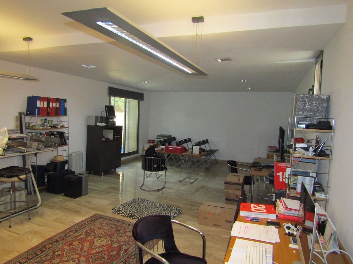 Chalet de 6 habitaciones en Málaga ciudad en venta con piscina garaje - 1.290.000 € (Ref: 9540317)