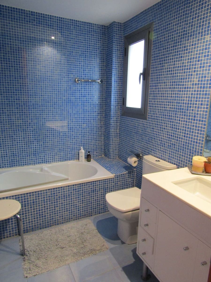 Chalet de 6 habitaciones en Málaga ciudad en venta con piscina garaje - 1.290.000 € (Ref: 9540317)