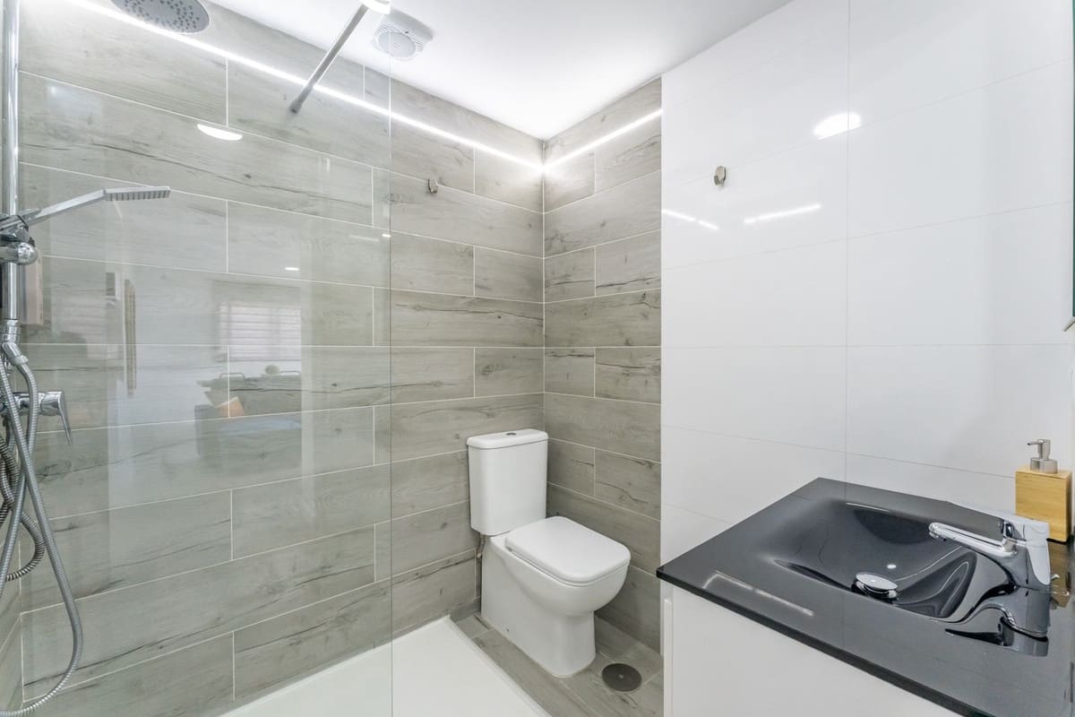 7 soveværelse Lejlighed til salg i Benalmadena Costa - € 1.295.000 (Ref: 9540319)