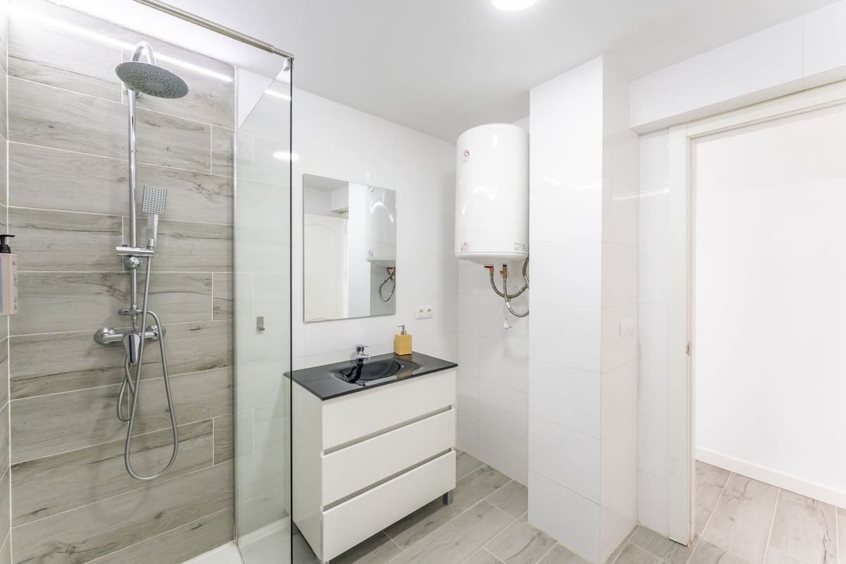 7 soveværelse Lejlighed til salg i Benalmadena Costa - € 1.295.000 (Ref: 9540319)