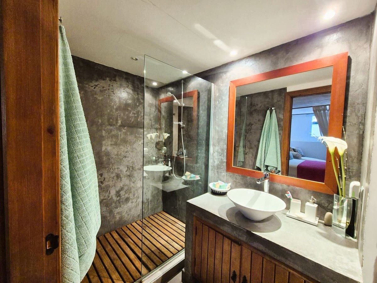 5 soverom Villa til salgs i Manilva med svømmebasseng - € 1 295 000 (Ref: 9540326)