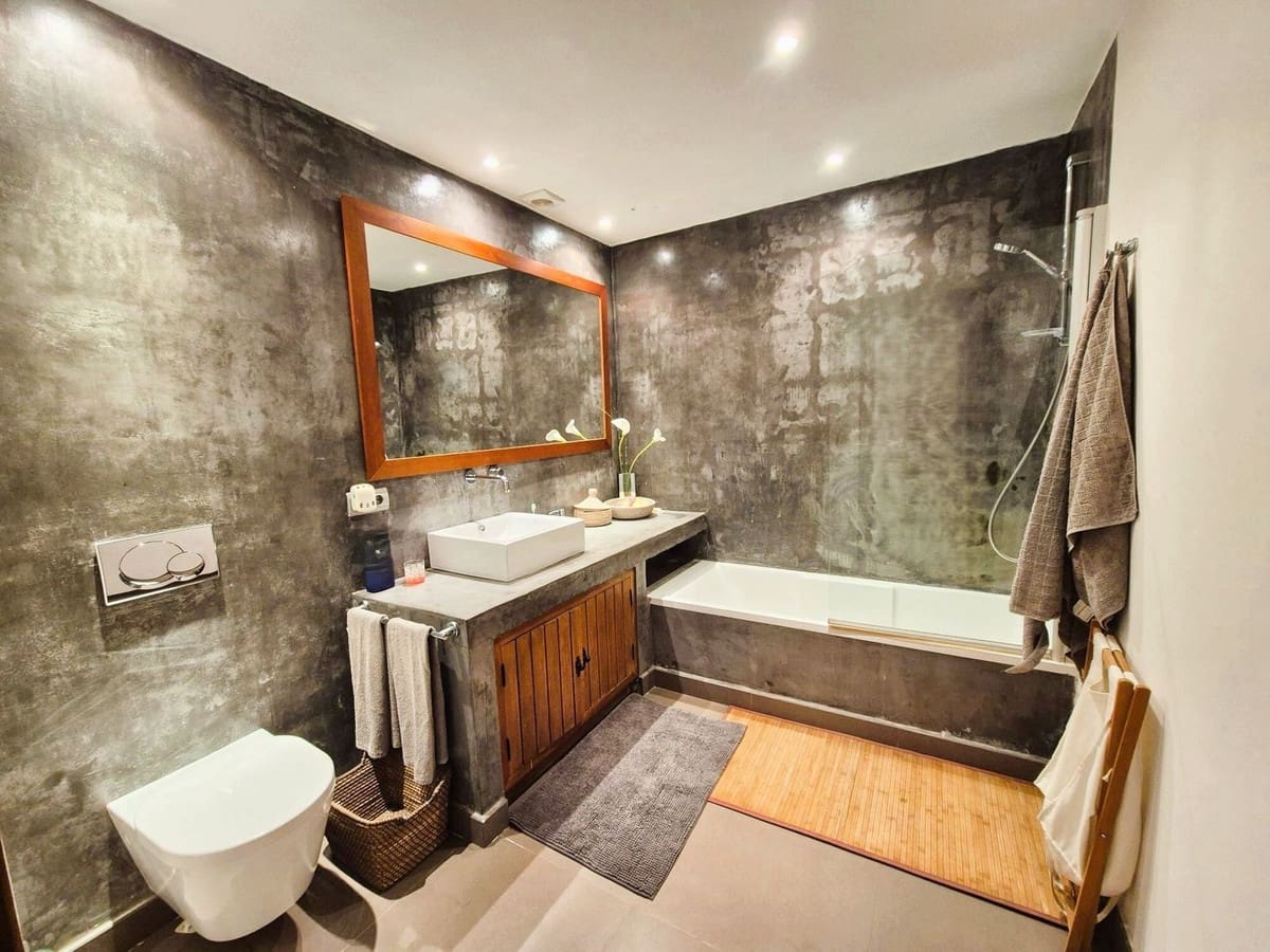 5 slaapkamer Villa te koop in Manilva met zwembad - € 1.295.000 (Ref: 9540326)
