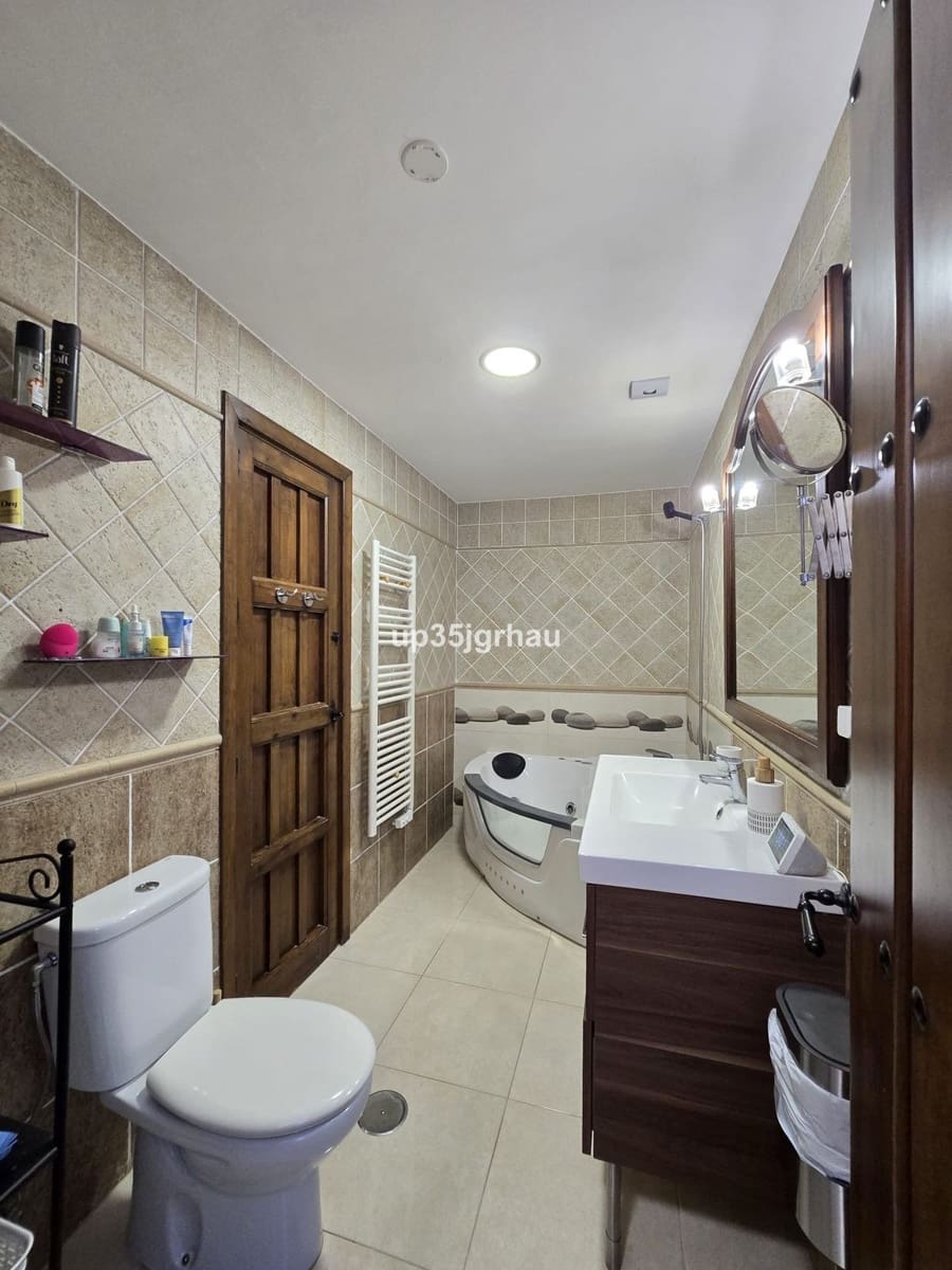 4 camera da letto Casa in vendita in Estepona - 1.295.000 € (Rif: 9540329)