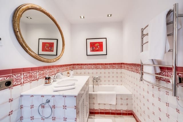 2 soverom Leilighet til salgs i La Zagaleta, Benahavís med svømmebasseng - € 1 299 000 (Ref: 9540330)