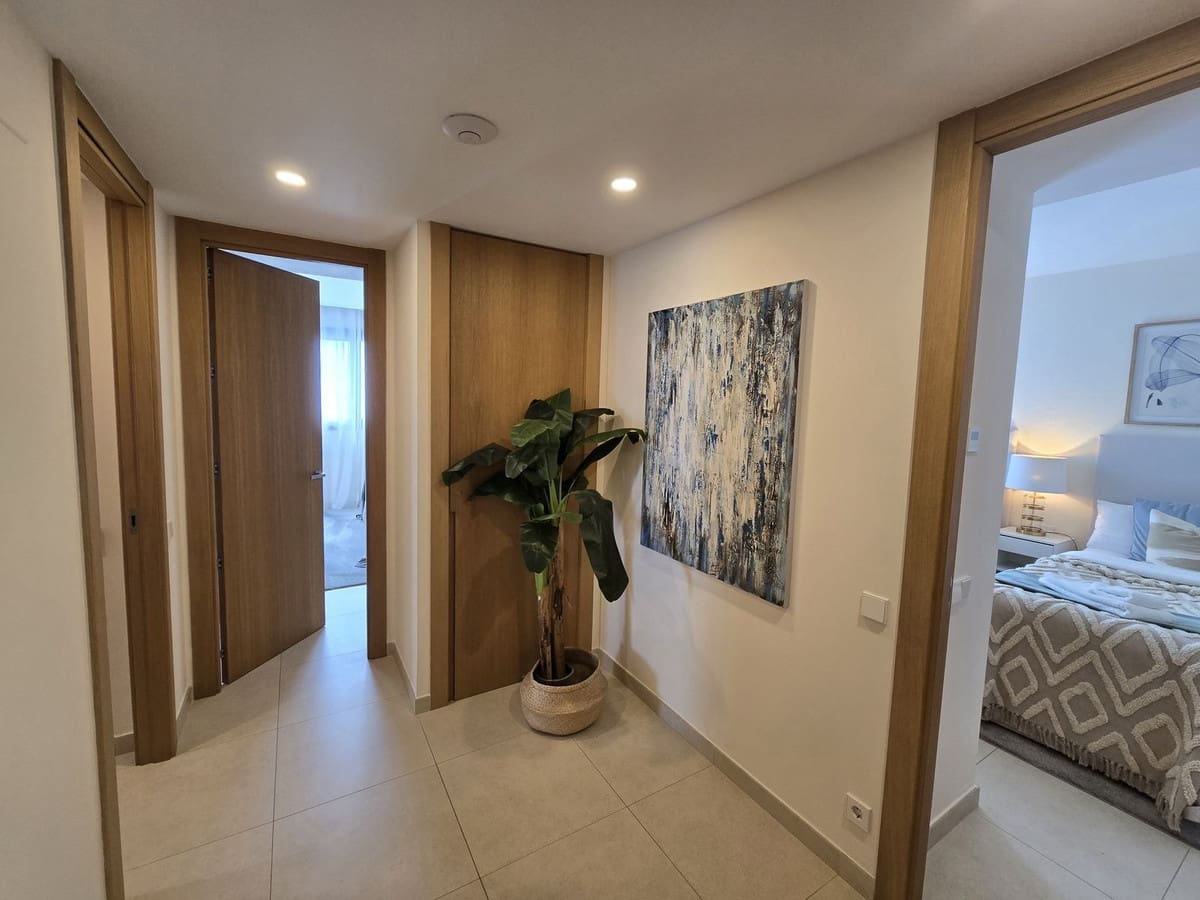 3 sypialnia Apartament na sprzedaż w Benahavis z basenem - 1 299 000 € (Ref: 9540331)