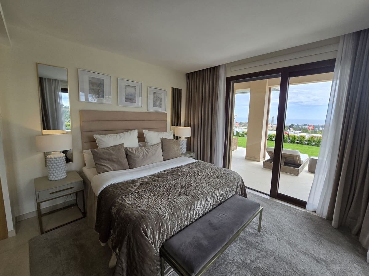 3 sypialnia Apartament na sprzedaż w Benahavis z basenem - 1 299 000 € (Ref: 9540331)