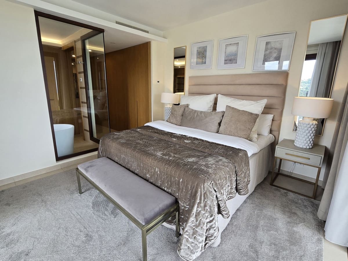 3 sypialnia Apartament na sprzedaż w Benahavis z basenem - 1 299 000 € (Ref: 9540331)