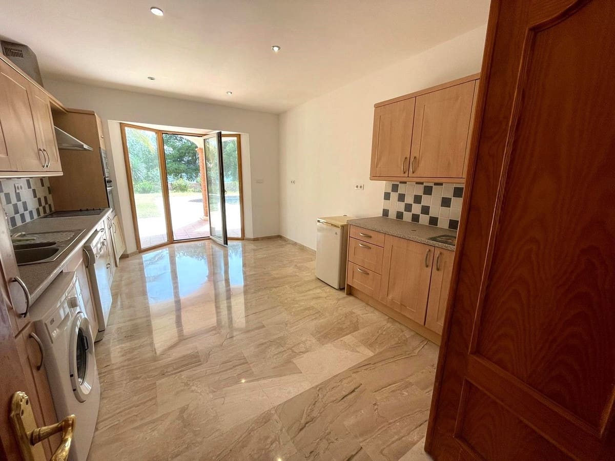 5 slaapkamer Villa te koop in Mijas met zwembad garage - € 1.299.950 (Ref: 9540332)