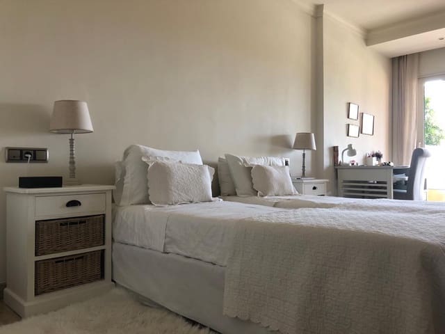 3 soverom Leilighet til salgs i Golden Mile, Marbella - € 1 300 000 (Ref: 9540333)