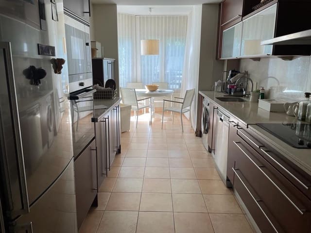 3 soverom Leilighet til salgs i Golden Mile, Marbella - € 1 300 000 (Ref: 9540333)