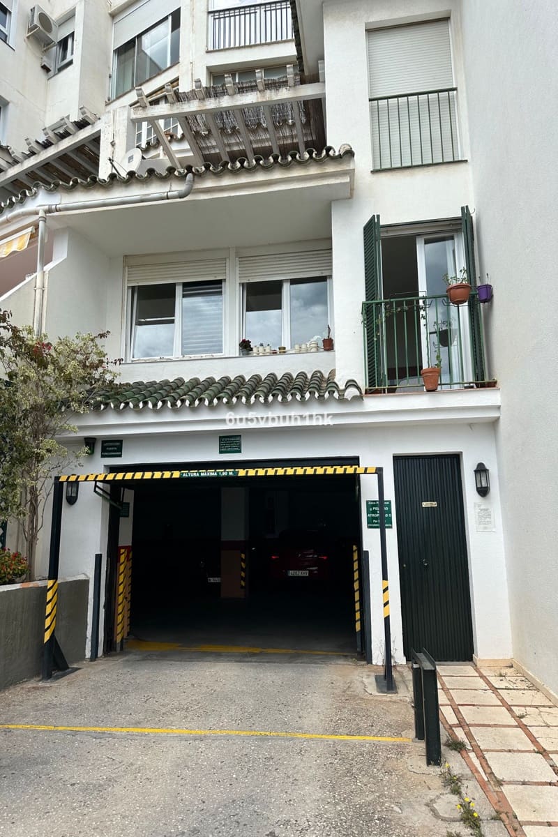 Apartamento de 4 habitaciones en Málaga ciudad en venta - 1.300.000 € (Ref: 9540334)