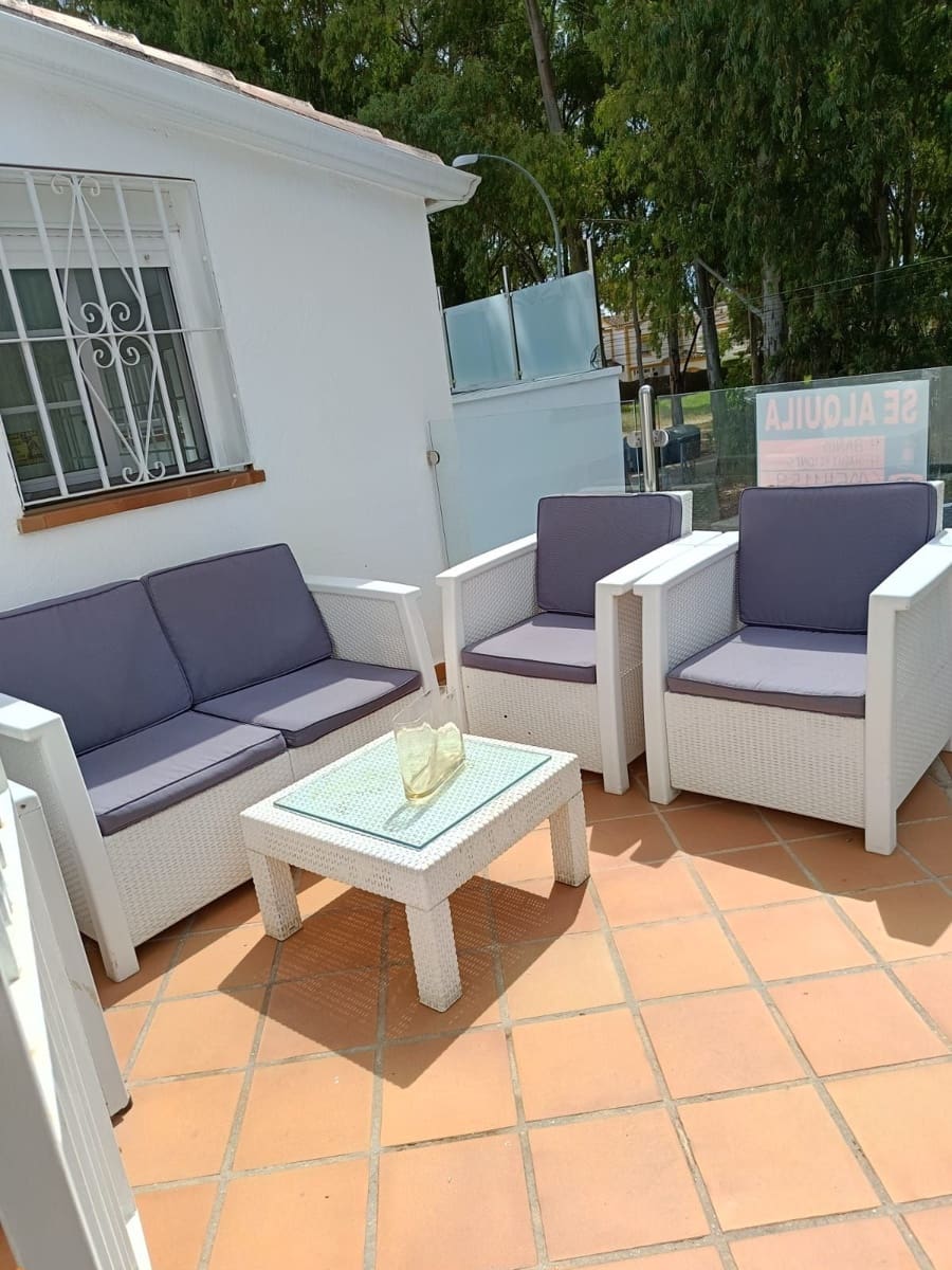 4 sypialnia Willa na sprzedaż w San Pedro de Alcantara z basenem garażem - 1 300 000 € (Ref: 9540340)