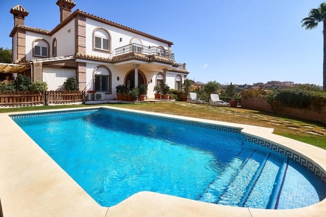 4 Zimmer Villa zu verkaufen in Riviera del Sol, Mijas mit Pool - 1.300.000 € (Ref: 9540342)