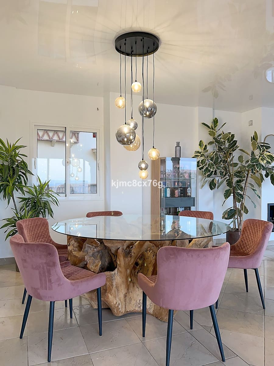 6 soverom Villa til salgs i Riviera del Sol med svømmebasseng - € 1 300 000 (Ref: 9540344)