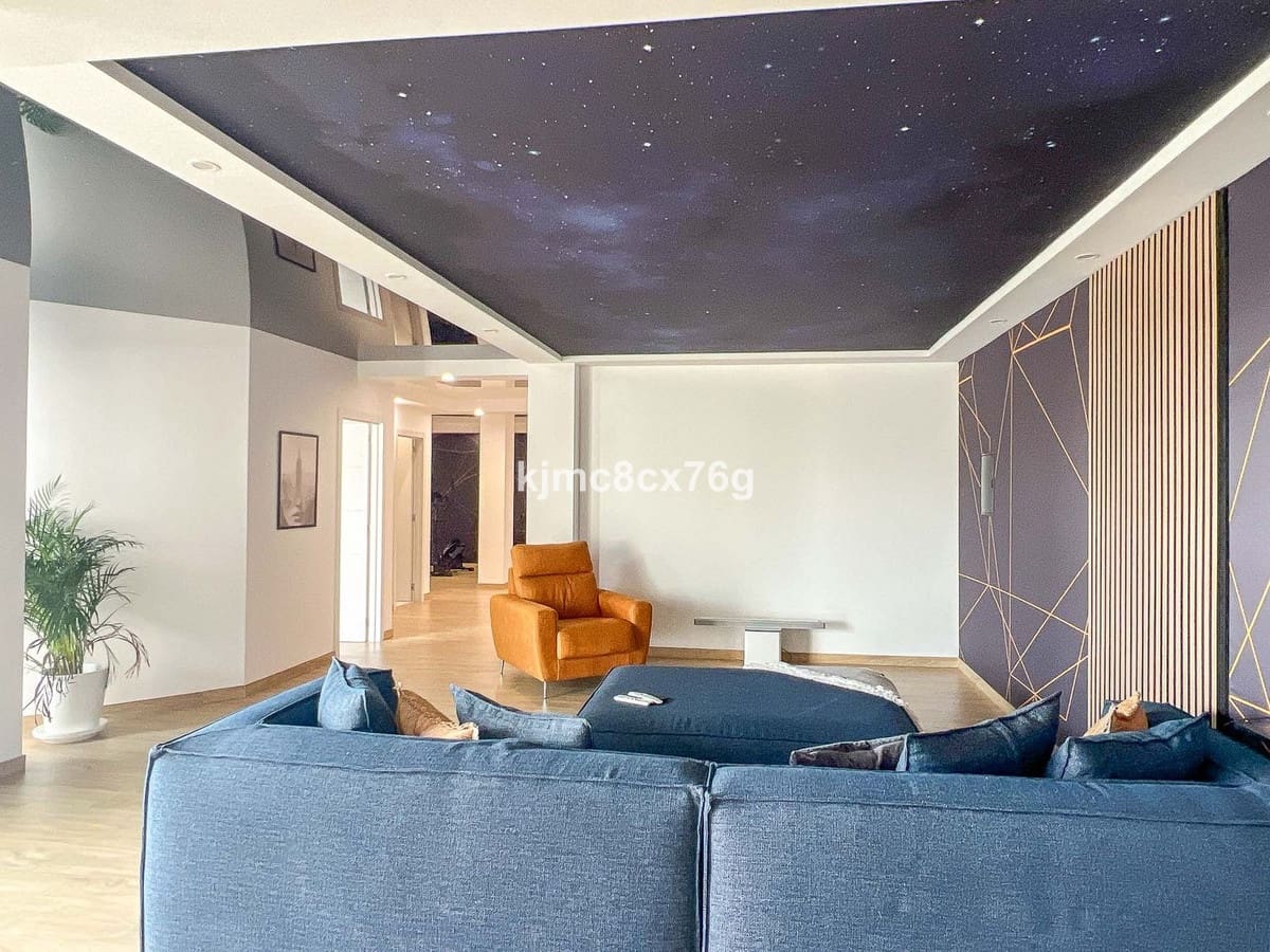 6 soverom Villa til salgs i Riviera del Sol med svømmebasseng - € 1 300 000 (Ref: 9540344)