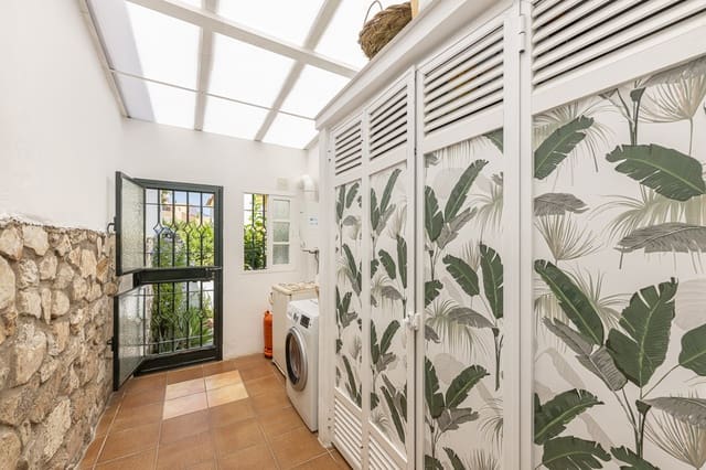 5 Zimmer Doppelhaus zu verkaufen in Centro Historico, Málaga Stadt mit Pool - 1.312.700 € (Ref: 9540349)