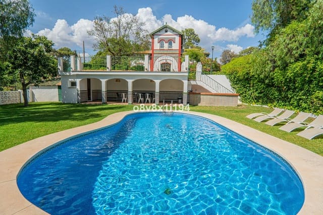 5 bedroom Villa for sale in Pinares de Olletas, Málaga city with pool garage - € 1,349,000 (Ref: 9540352)