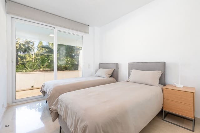 3 makuuhuone Huoneisto myytävänä paikassa Centro, Estepona mukana uima-altaan - 1 350 000 € (Ref: 9540354)