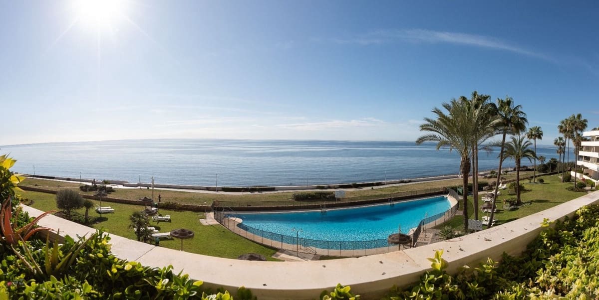 3 soverom Leilighet til salgs i Estepona med svømmebasseng - € 1 350 000 (Ref: 9540354)