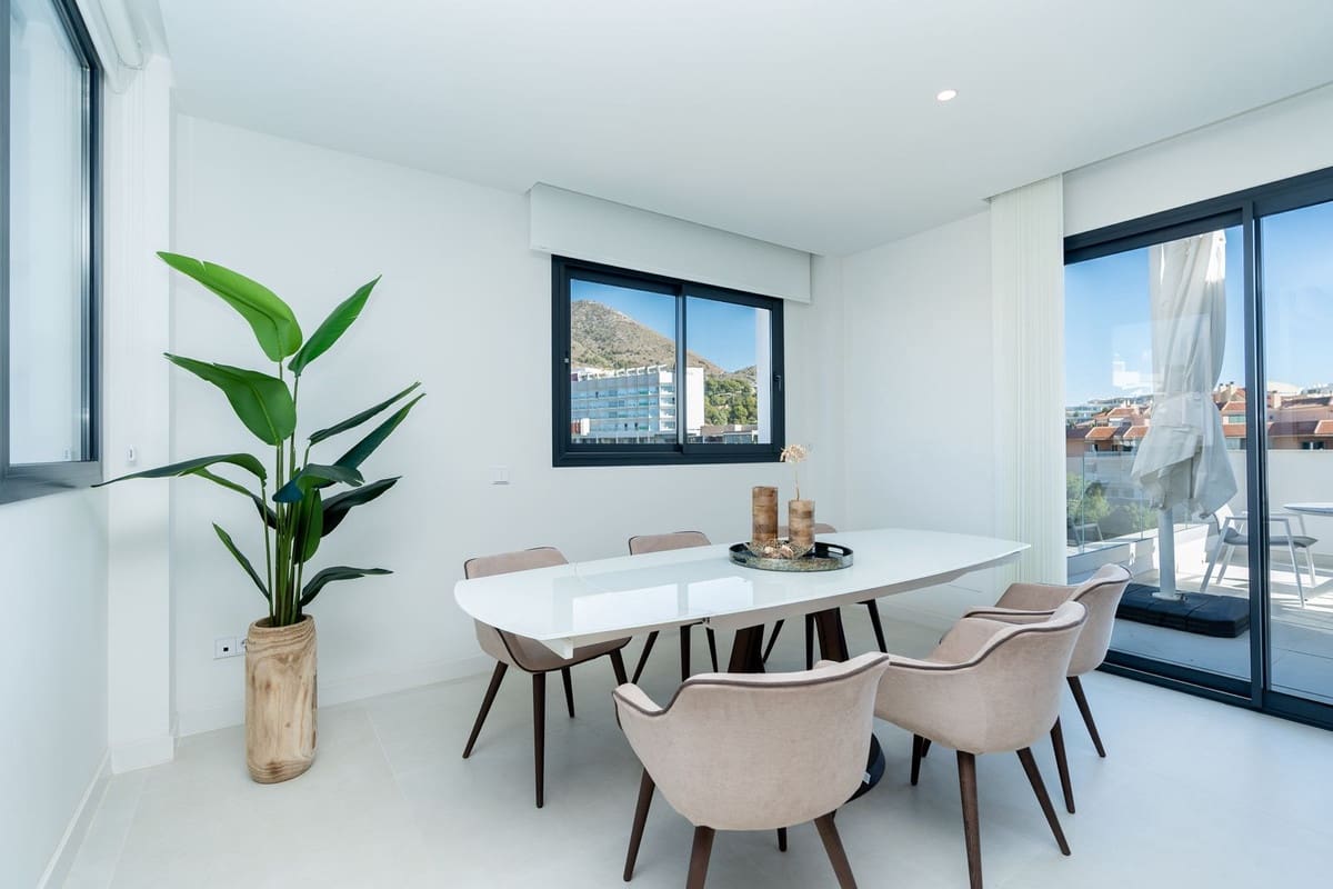 3 soverom Penthouse til salgs i Fuengirola - € 1 350 000 (Ref: 9540357)