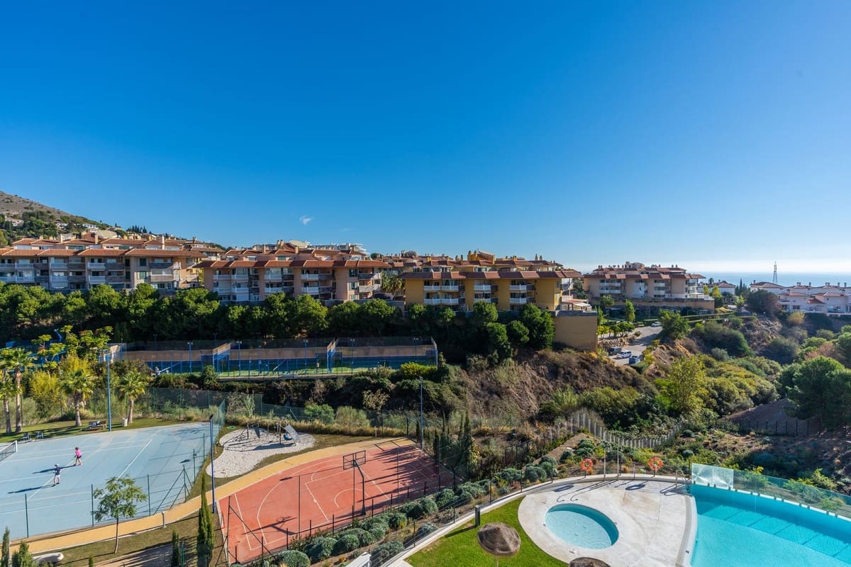 3 soverom Penthouse til salgs i Fuengirola - € 1 350 000 (Ref: 9540357)
