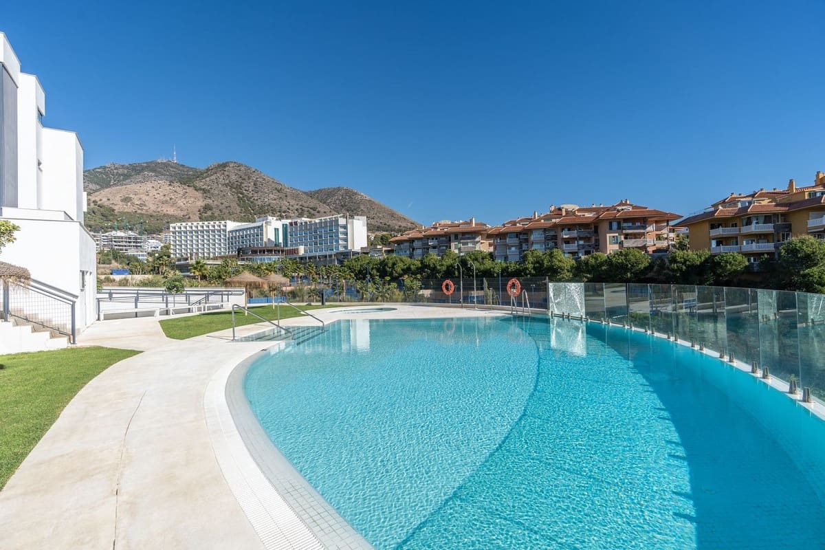 3 soverom Penthouse til salgs i Fuengirola - € 1 350 000 (Ref: 9540357)