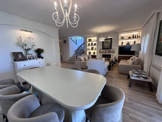 3 soveværelse Villa til salg i Bel-Air, Estepona med swimmingpool garage - € 1.350.000 (Ref: 9540360)