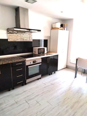 5 quarto Moradia Geminada para venda em Puerto Banus, Marbella com piscina garagem - 1 365 000 € (Ref: 9540366)