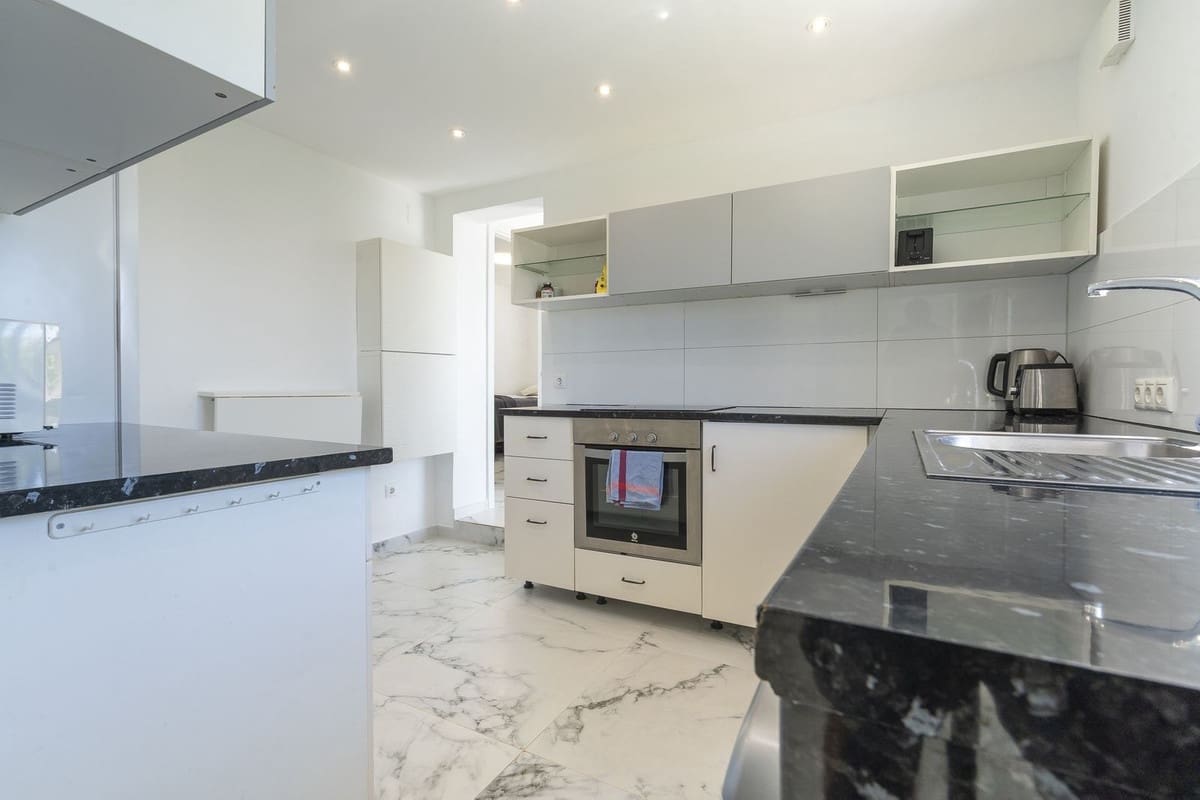 Chalet de 5 habitaciones en La Cala de Mijas en venta con piscina garaje - 1.375.000 € (Ref: 9540371)