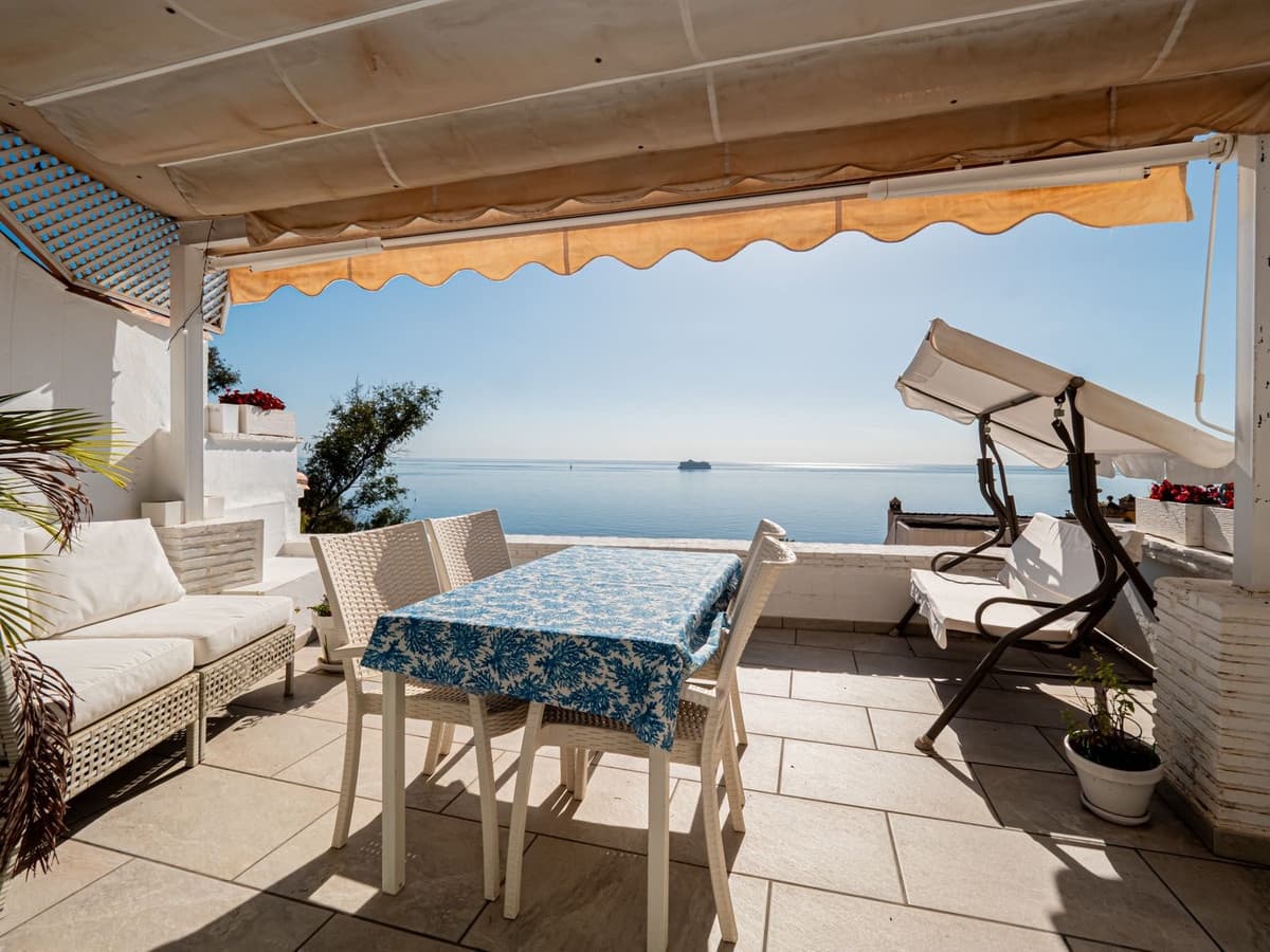 5 slaapkamer Halfvrijstaande villa te koop in Malaga stad met zwembad garage - € 1.375.000 (Ref: 9540372)