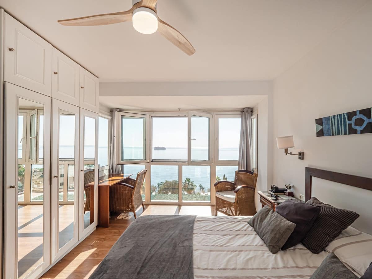 5 slaapkamer Halfvrijstaande villa te koop in Malaga stad met zwembad garage - € 1.375.000 (Ref: 9540372)