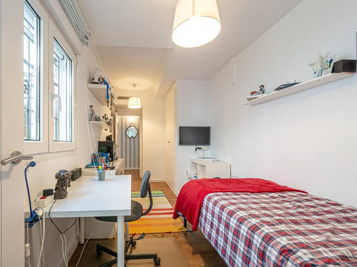 5 slaapkamer Halfvrijstaande villa te koop in Malaga stad met zwembad garage - € 1.375.000 (Ref: 9540372)